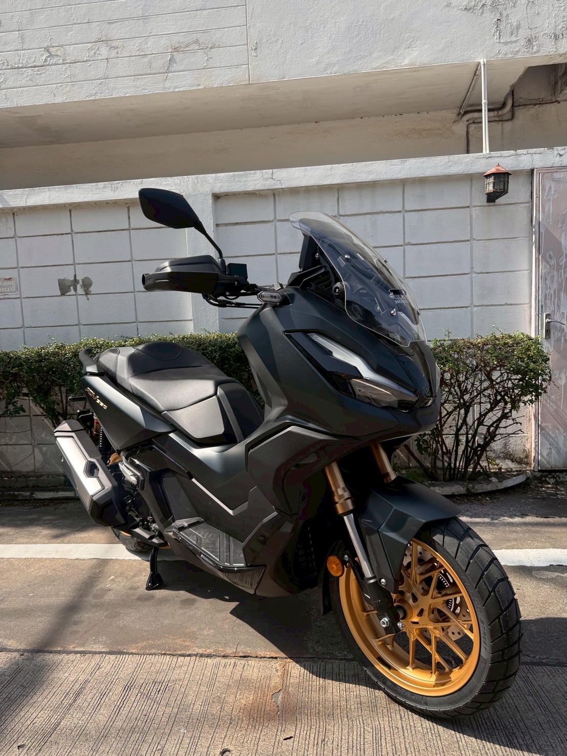 Honda ADV 350 #2